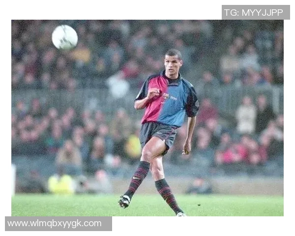 足球盘带最强的传奇球员们他们如何在绿茵场上展现无与伦比的技巧与魅力